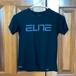 Boys Nike elite t shirt
